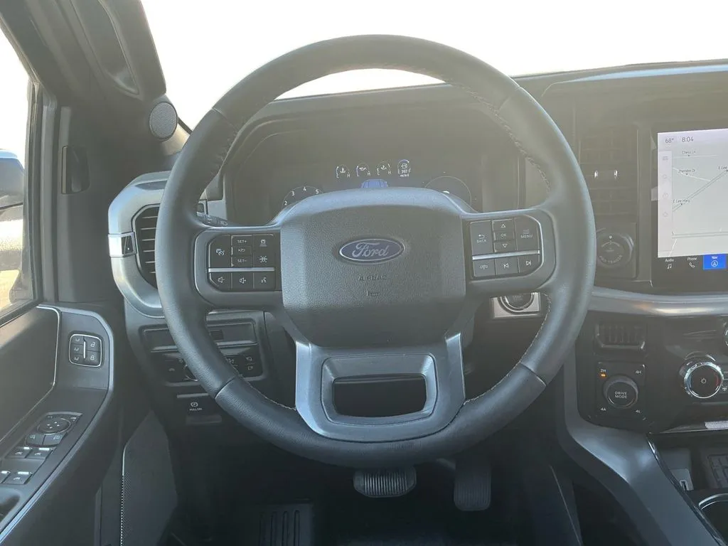 2025 Ford F-150 Lariat thumbnail 18