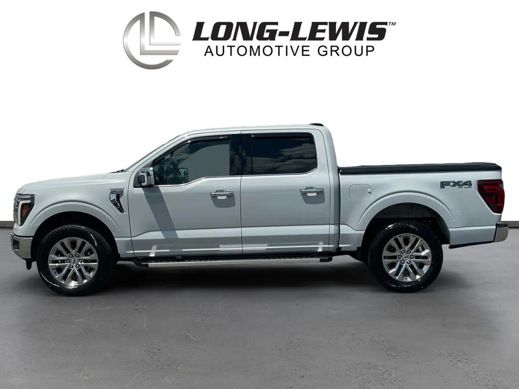2025 Ford F-150 Lariat thumbnail 2