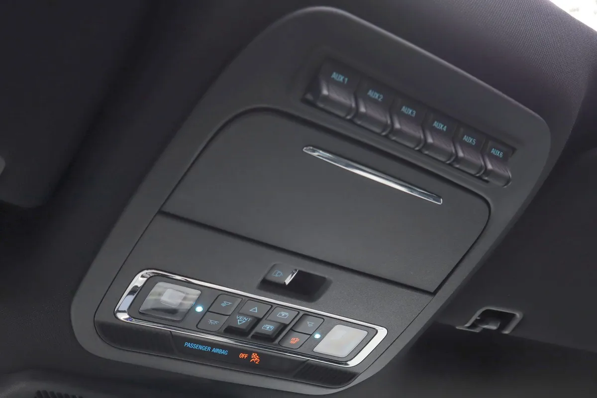 2025 Ford F-150 Raptor thumbnail 26
