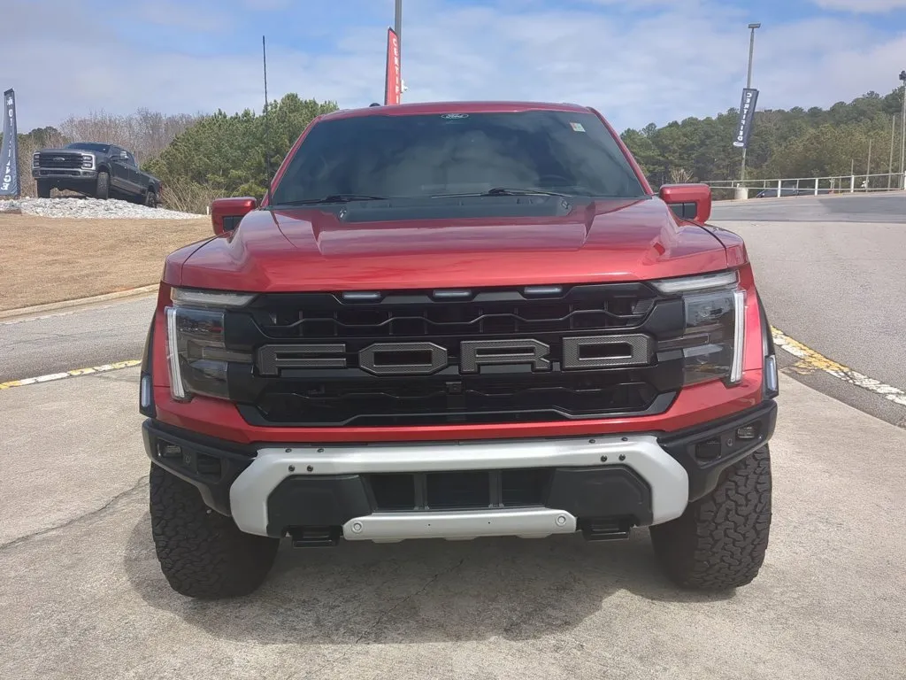 2025 Ford F-150 Raptor thumbnail 2