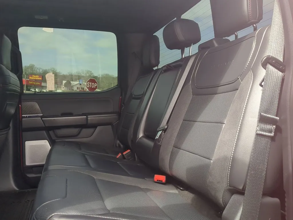 2025 Ford F-150 Raptor thumbnail 26