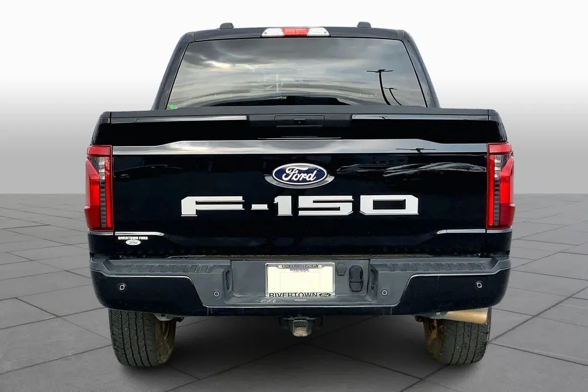 2025 Ford F-150 STX thumbnail 8