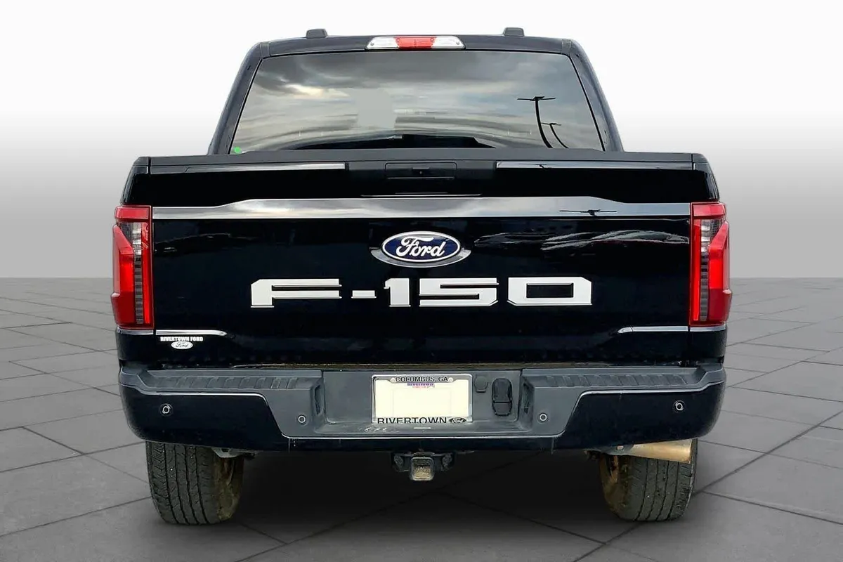 2025 Ford F-150 STX thumbnail 9