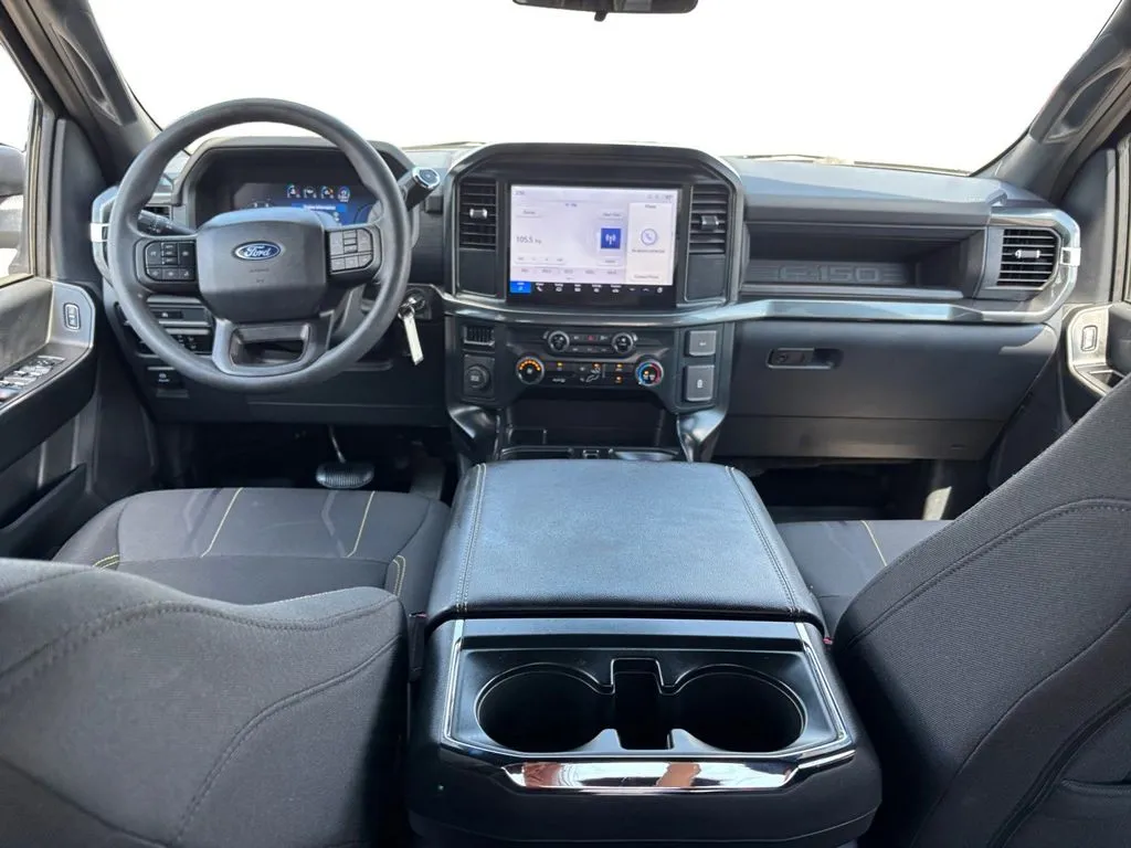 2025 Ford F-150 STX thumbnail 17