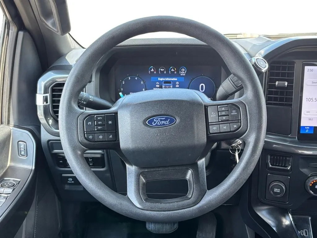 2025 Ford F-150 STX thumbnail 18