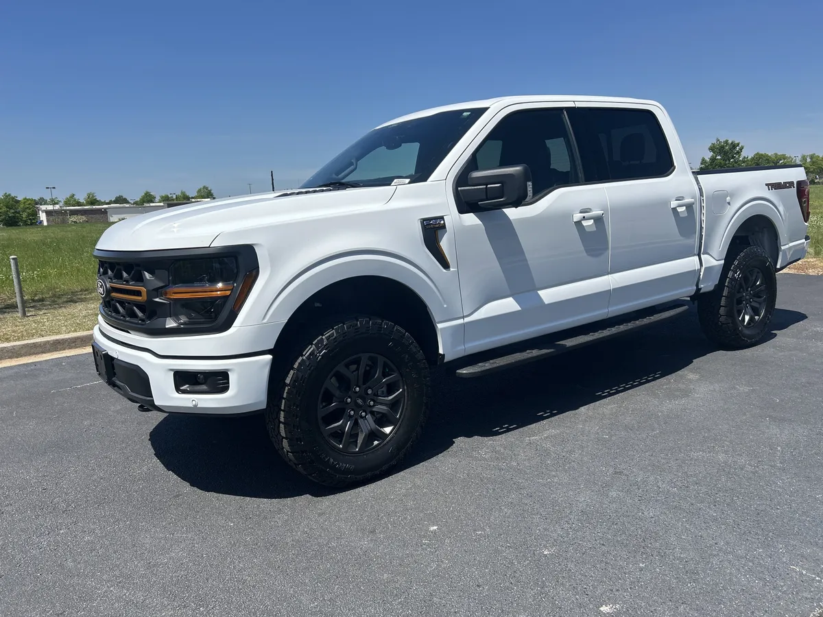 2025 Ford F-150 Tremor thumbnail 4
