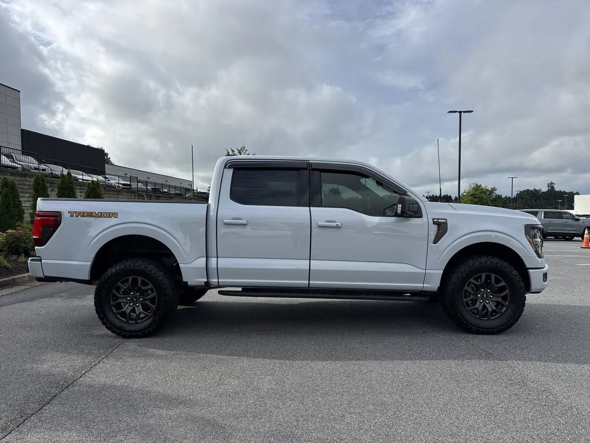 2025 Ford F-150 Tremor thumbnail 10