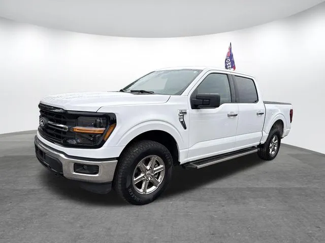 2025 Ford F-150 XLT thumbnail 3