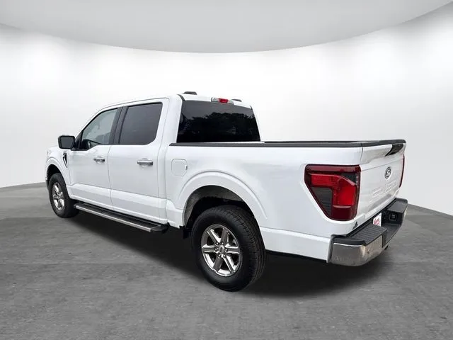 2025 Ford F-150 XLT thumbnail 8