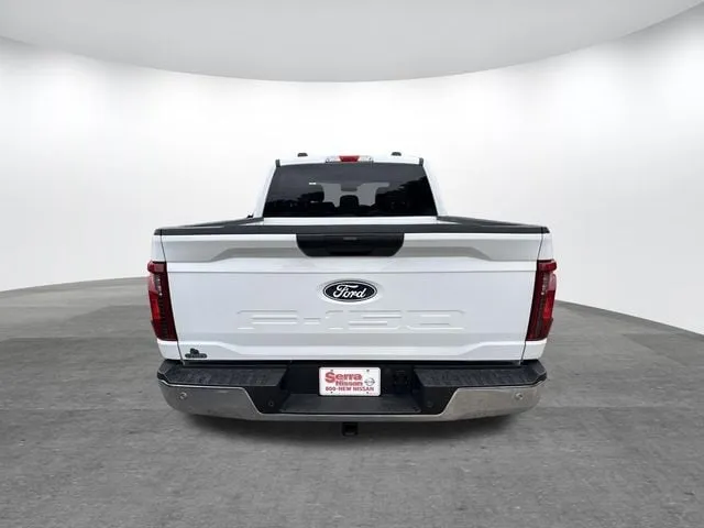 2025 Ford F-150 XLT thumbnail 9