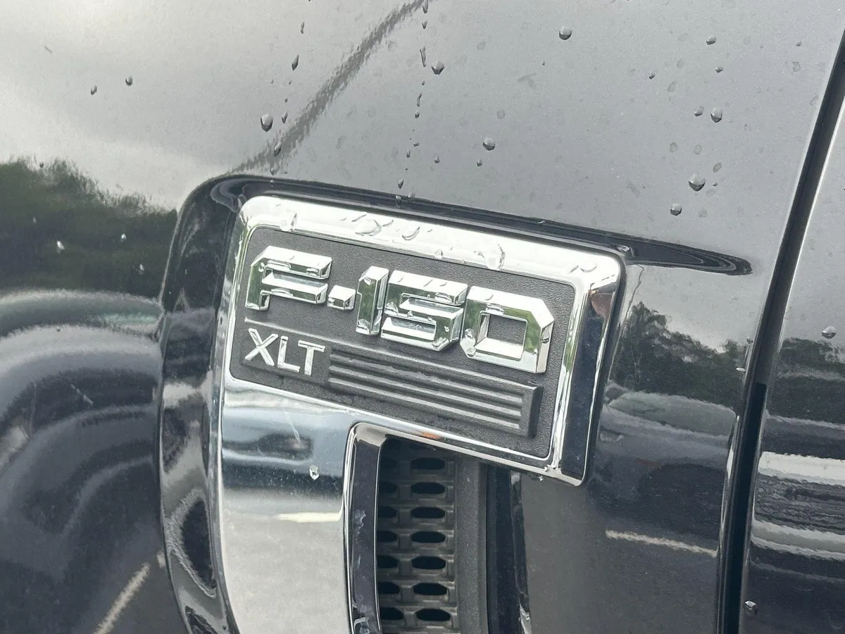 2025 Ford F-150 XLT thumbnail 10