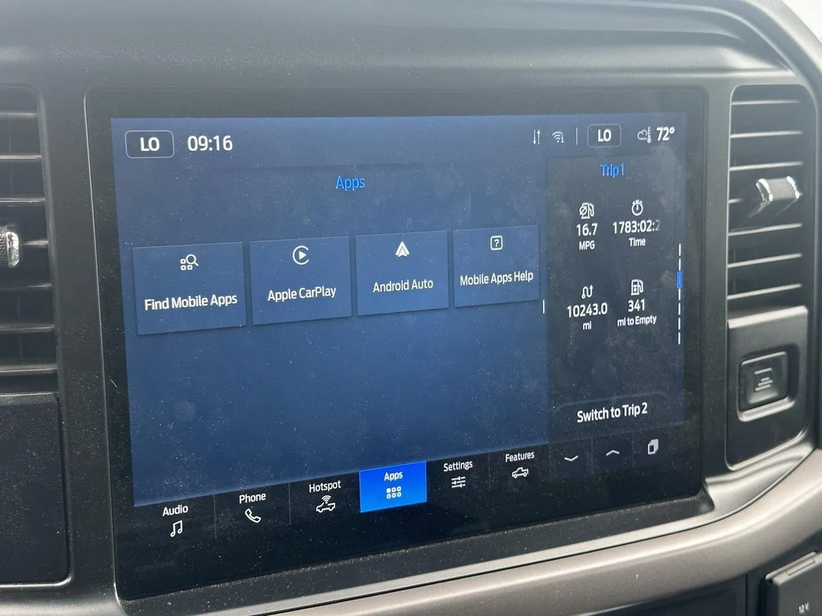 2025 Ford F-150 XLT thumbnail 12