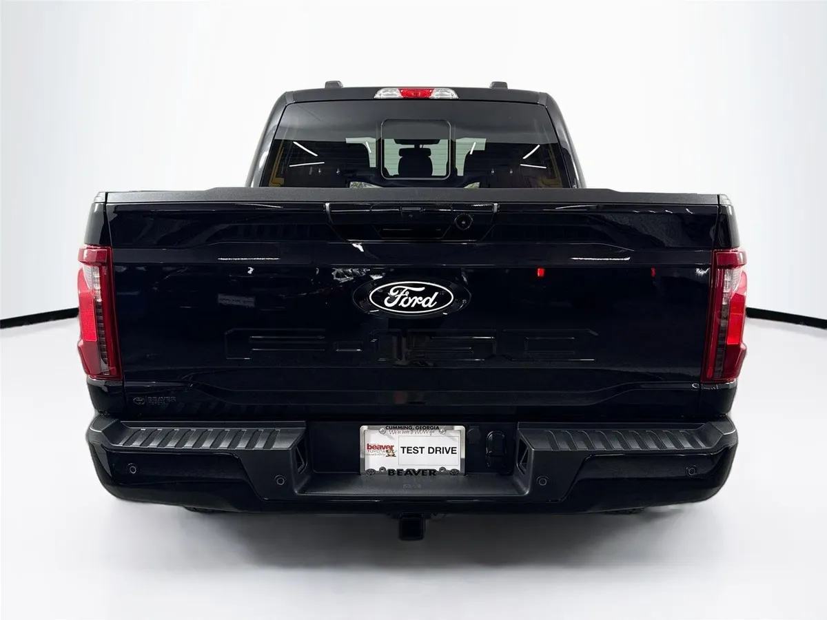 2025 Ford F-150 XLT thumbnail 12
