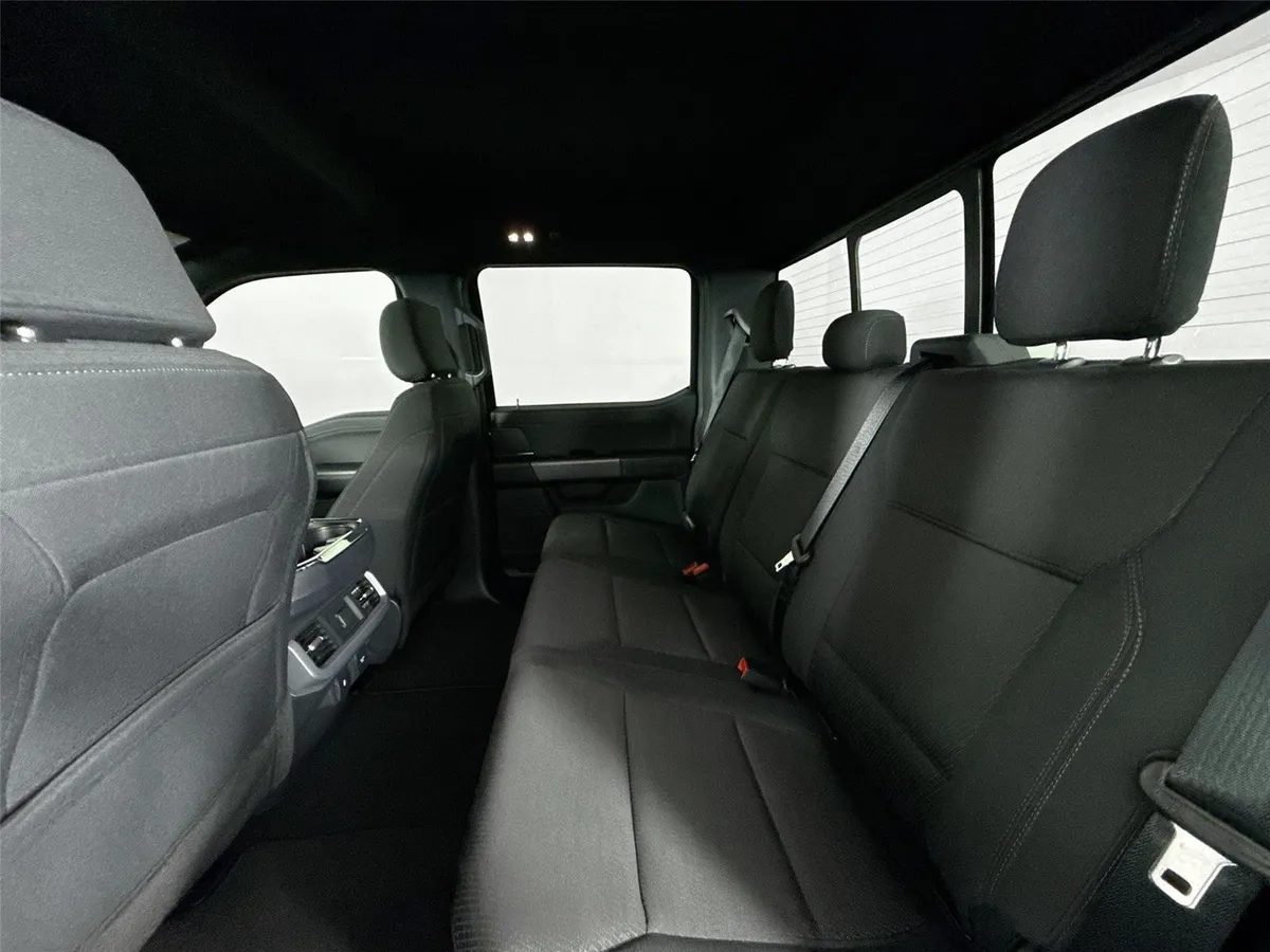 2025 Ford F-150 XLT thumbnail 29