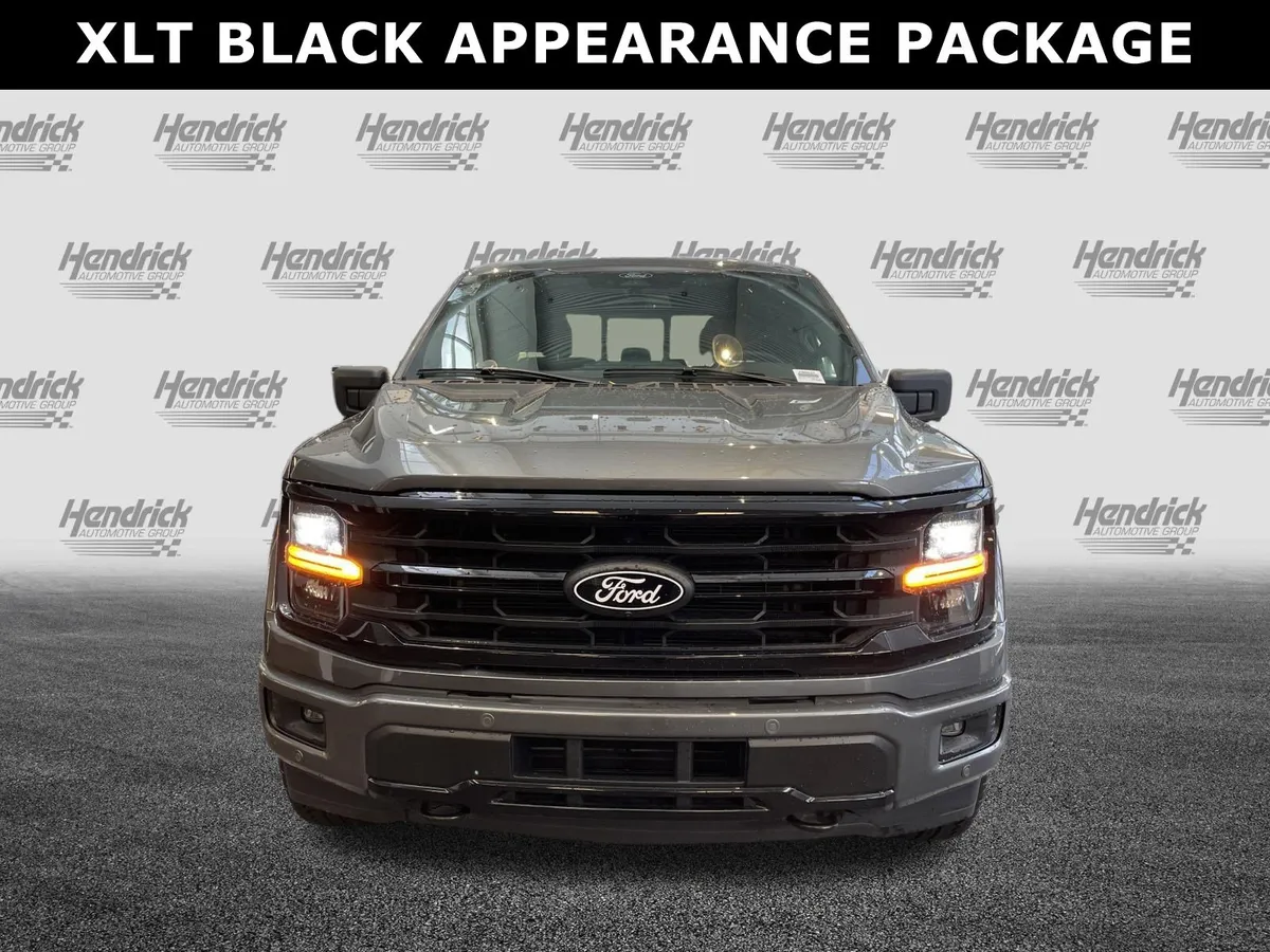 2025 Ford F-150 XLT thumbnail 2