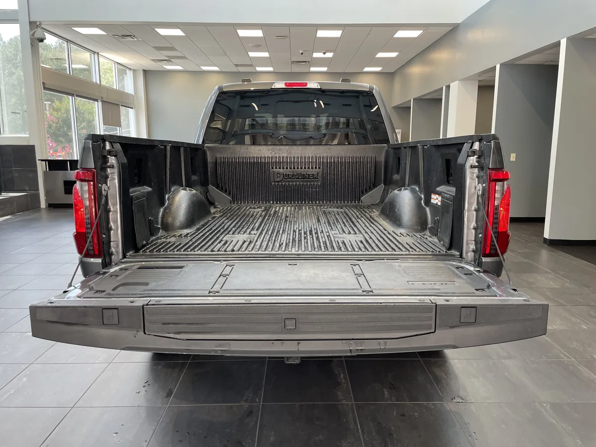2025 Ford F-150 XLT thumbnail 37