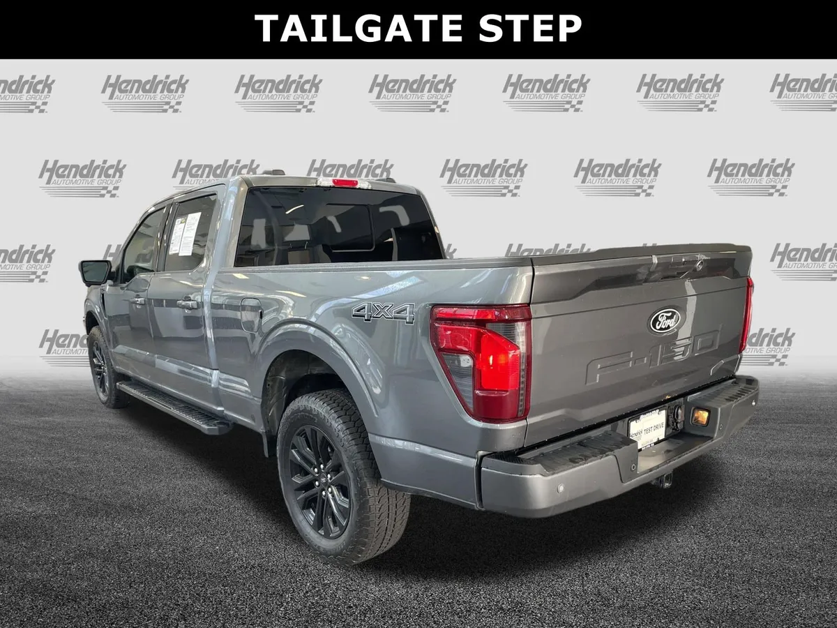 2025 Ford F-150 XLT thumbnail 7