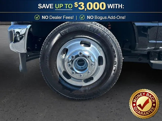 2025 Ford F-350SD Lariat thumbnail 13