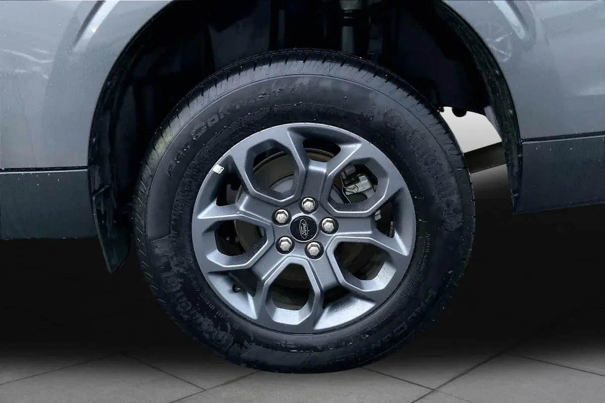 2025 Ford Maverick XLT thumbnail 11