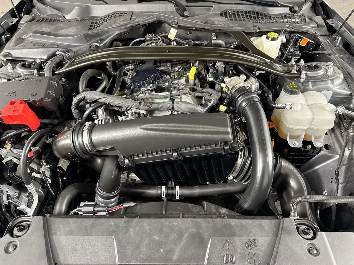 2025 Ford Mustang EcoBoost Premium thumbnail 43