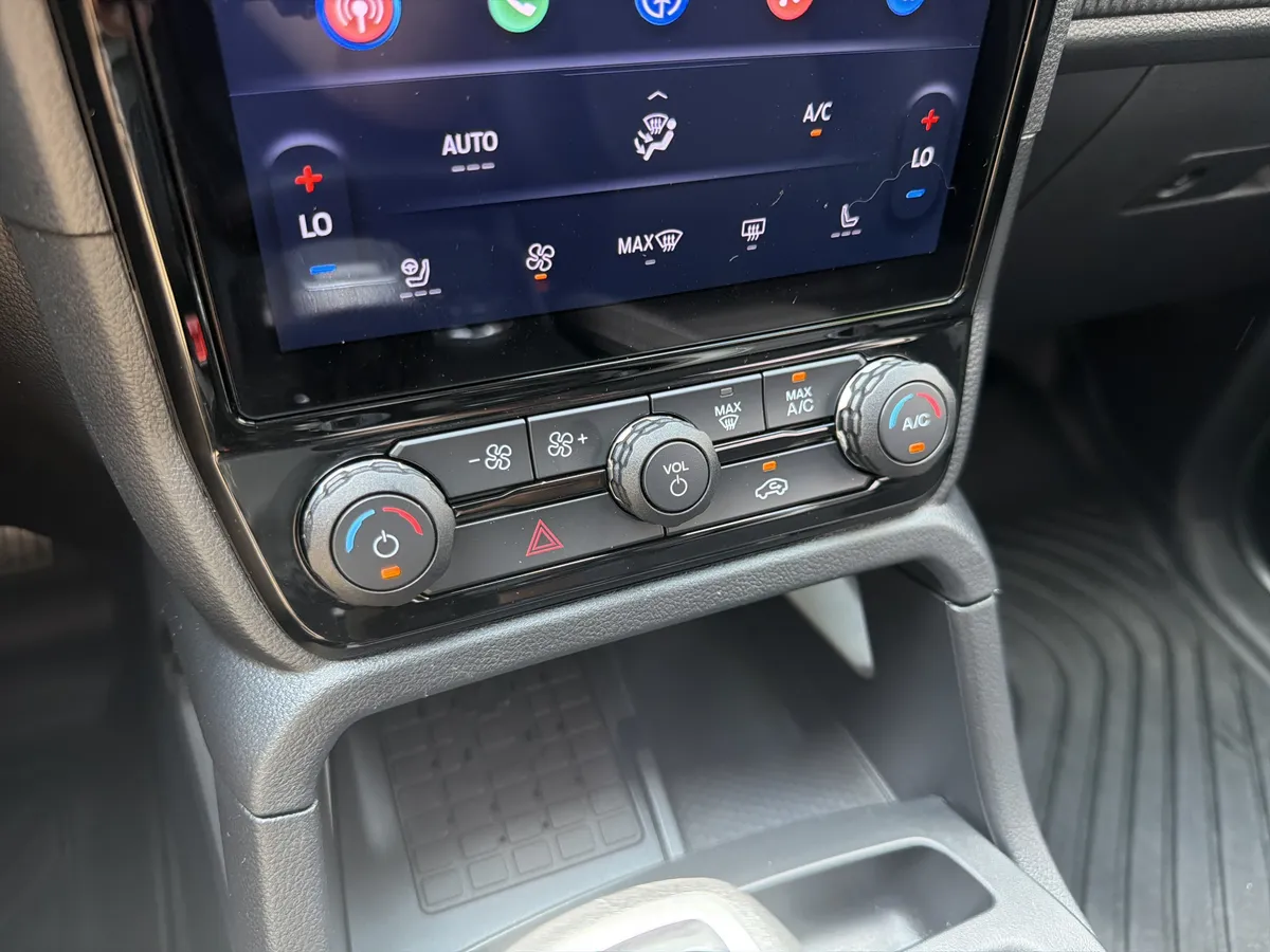 2025 Ford Ranger Lariat thumbnail 7