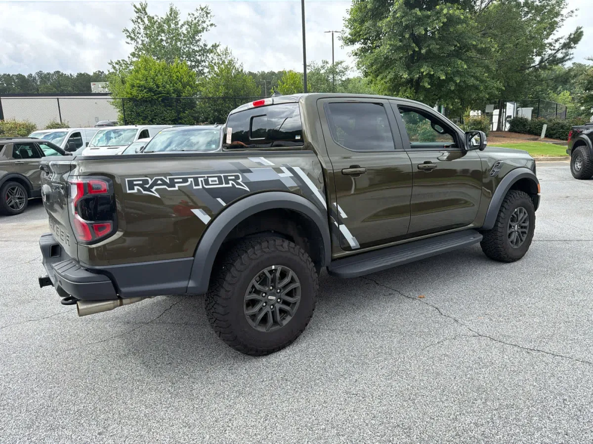 2025 Ford Ranger Raptor thumbnail 4
