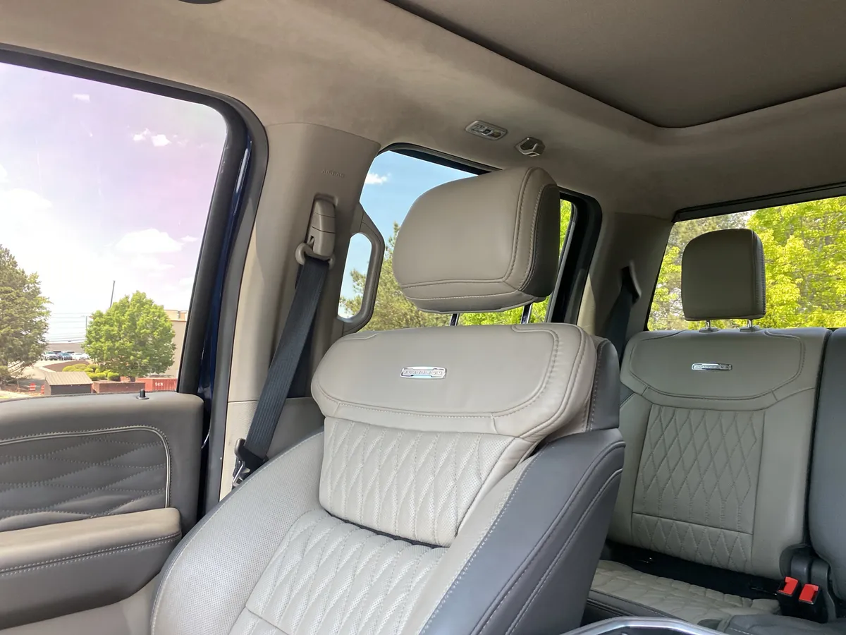 2025 Ford Super Duty F-250 SRW Platinum thumbnail 19