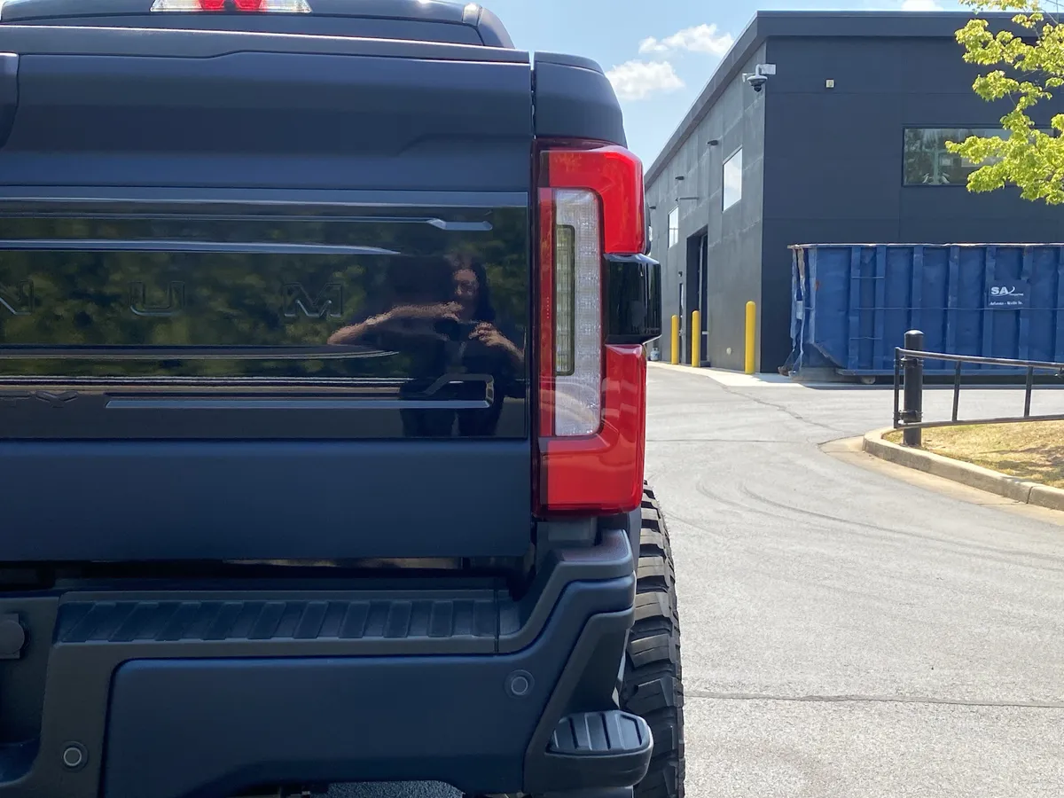 2025 Ford Super Duty F-250 SRW Platinum thumbnail 54