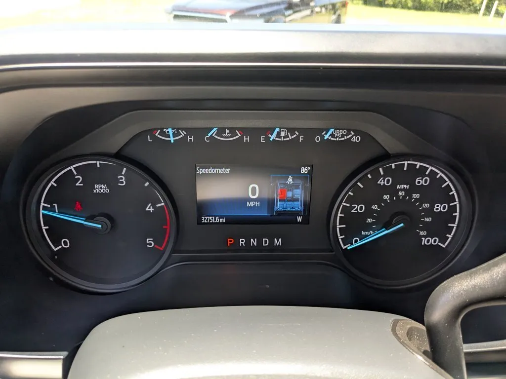 2025 Ford Super Duty F-350 DRW XLT thumbnail 15