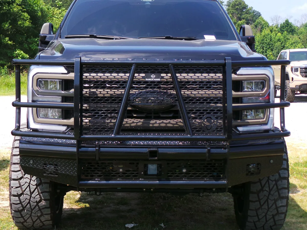 2025 Ford Super Duty F-350 SRW King Ranch thumbnail 2
