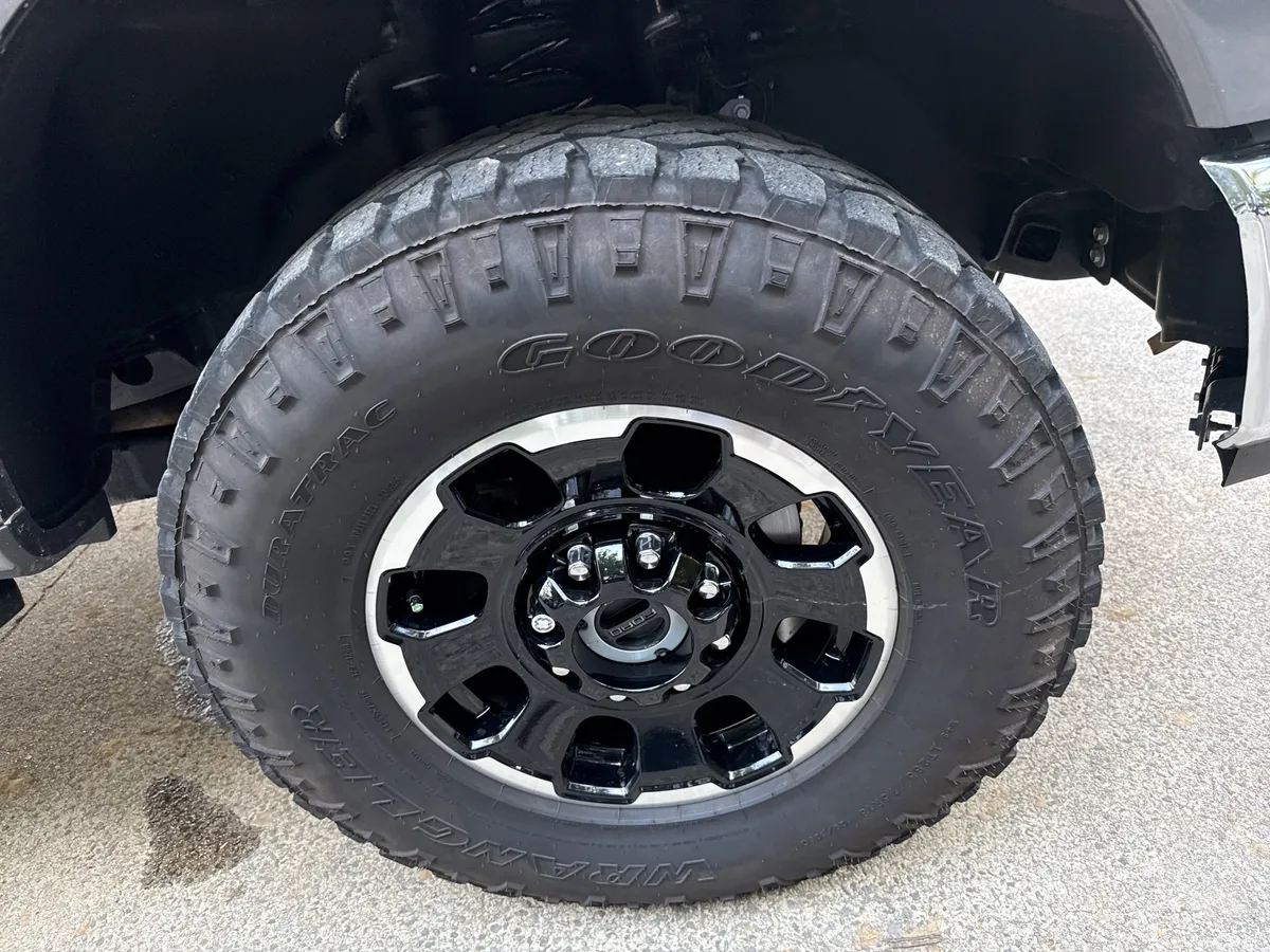 2025 Ford Super Duty F-350 SRW XLT thumbnail 13