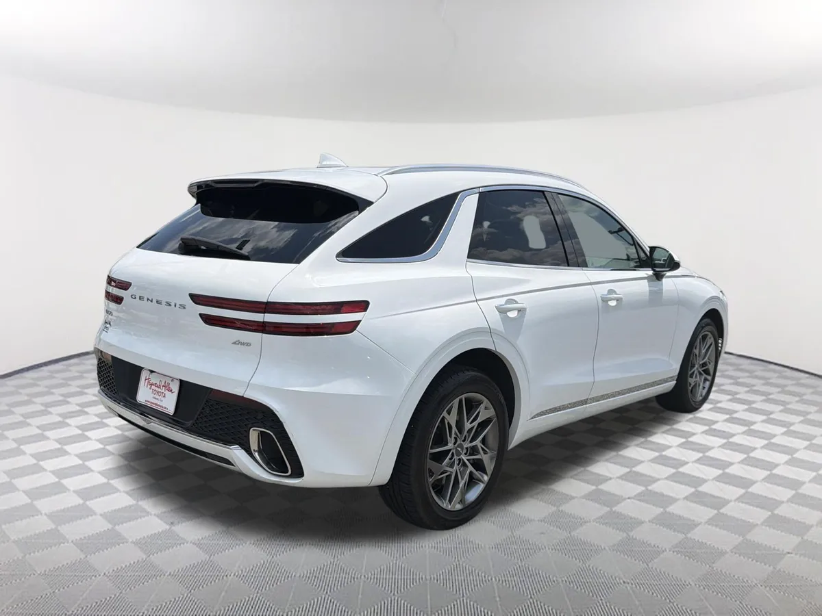 2025 Genesis GV70 2.5T thumbnail 17