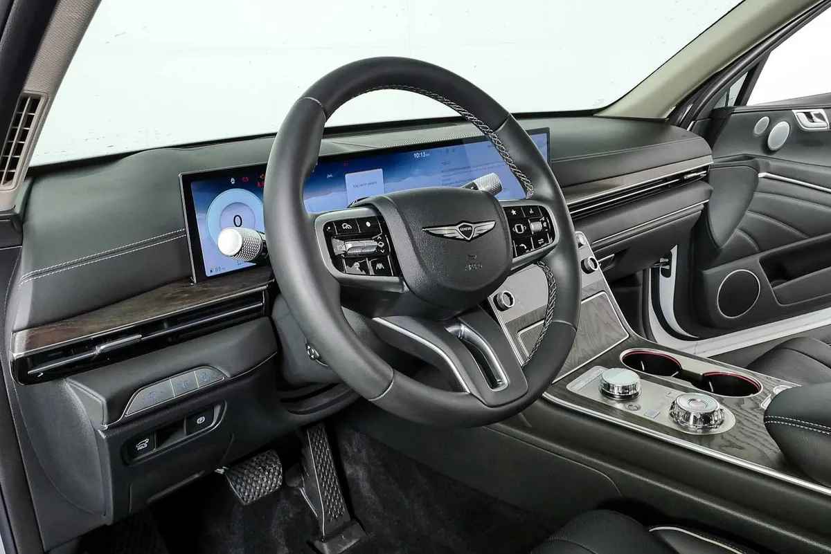 2025 GENESIS GV80 2.5T Prestige thumbnail 4