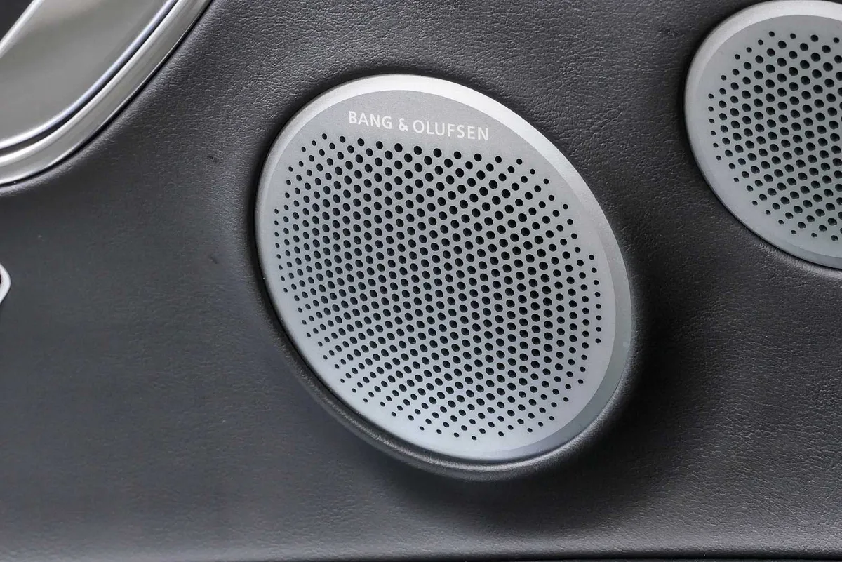 2025 GENESIS GV80 2.5T Prestige thumbnail 7