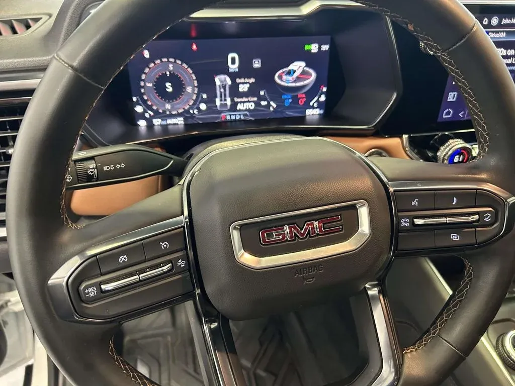 2025 GMC Canyon AT4 thumbnail 20