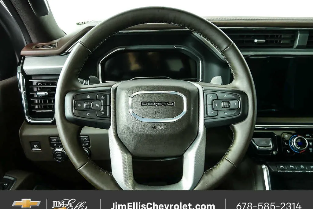 2025 GMC Sierra 1500 Denali thumbnail 10