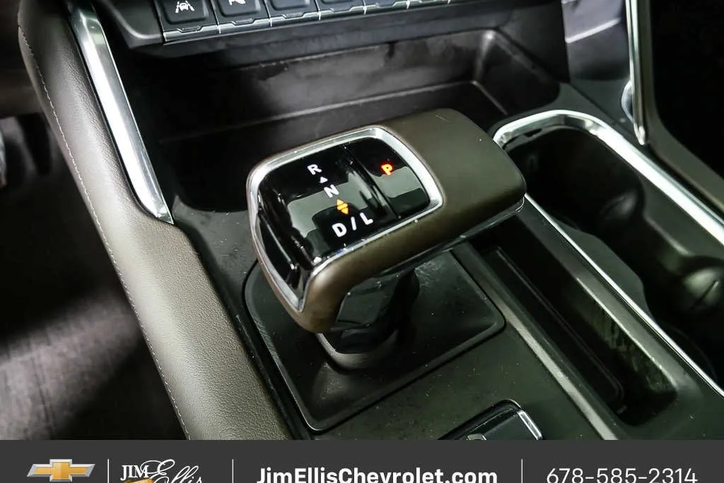 2025 GMC Sierra 1500 Denali thumbnail 18