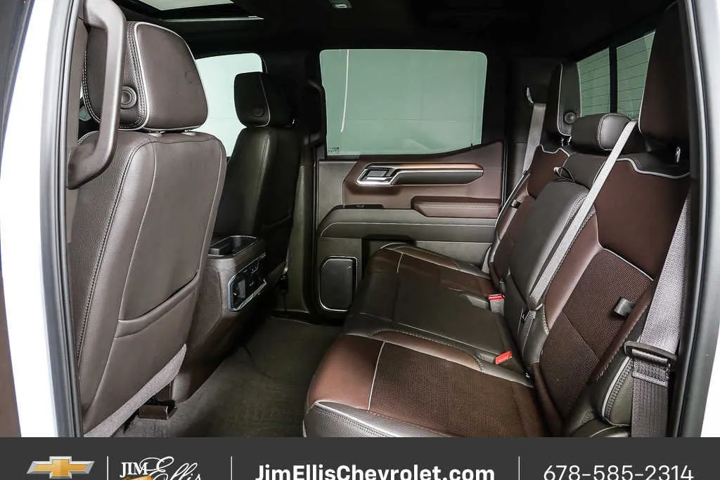 2025 GMC Sierra 1500 Denali thumbnail 19