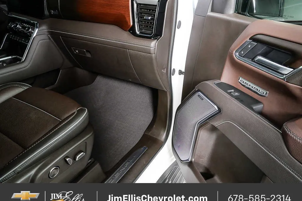 2025 GMC Sierra 1500 Denali thumbnail 26