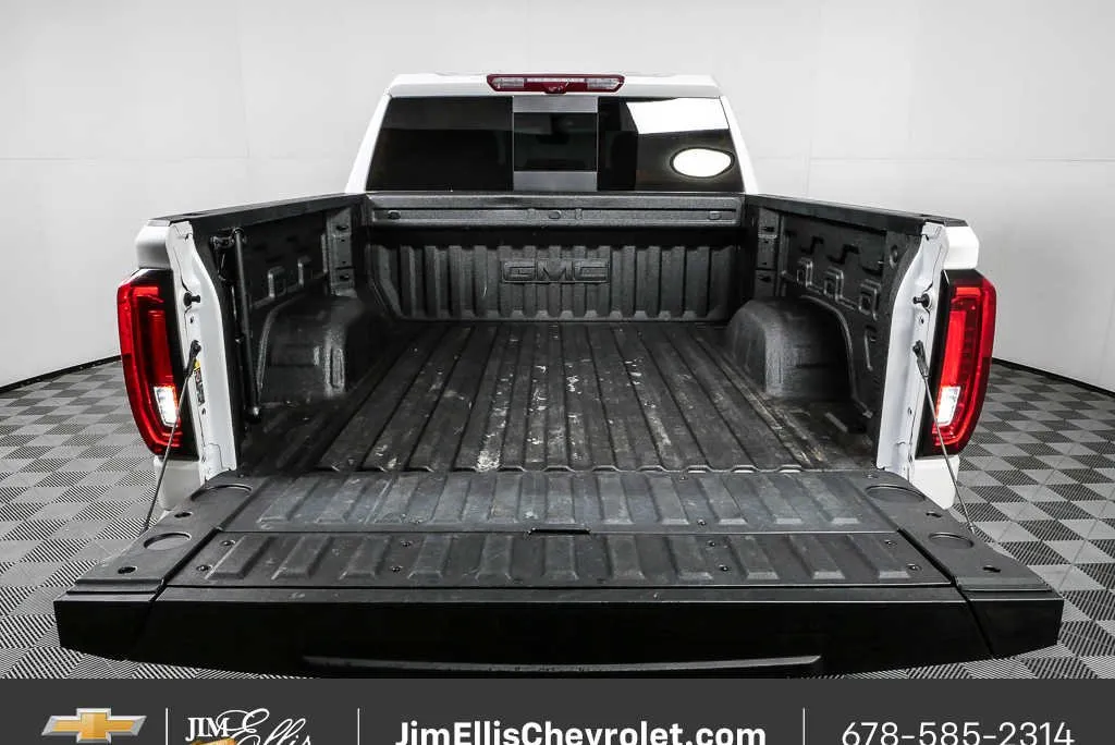2025 GMC Sierra 1500 Denali thumbnail 32