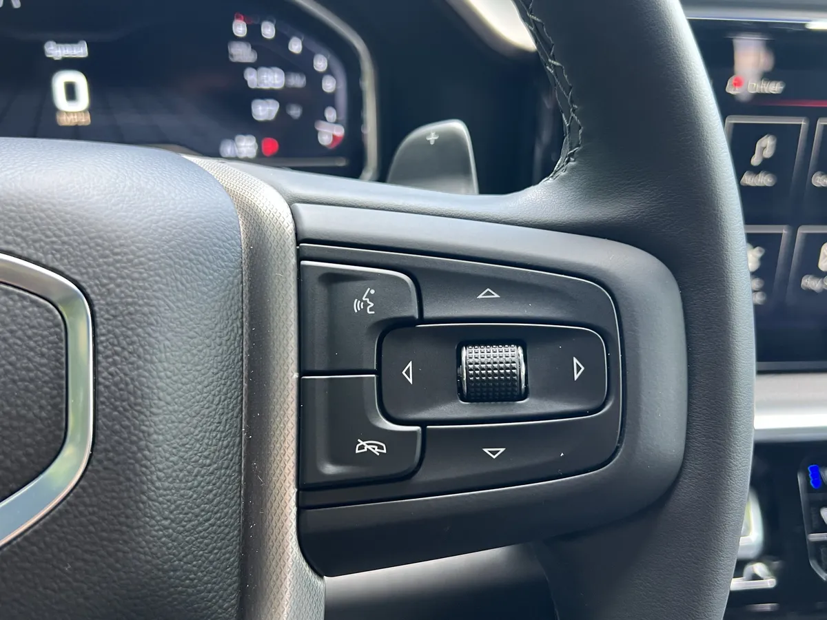 2025 GMC Sierra 1500 Denali thumbnail 20