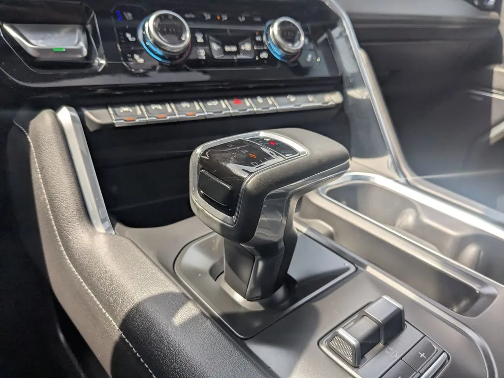 2025 GMC Sierra 1500 Denali thumbnail 20