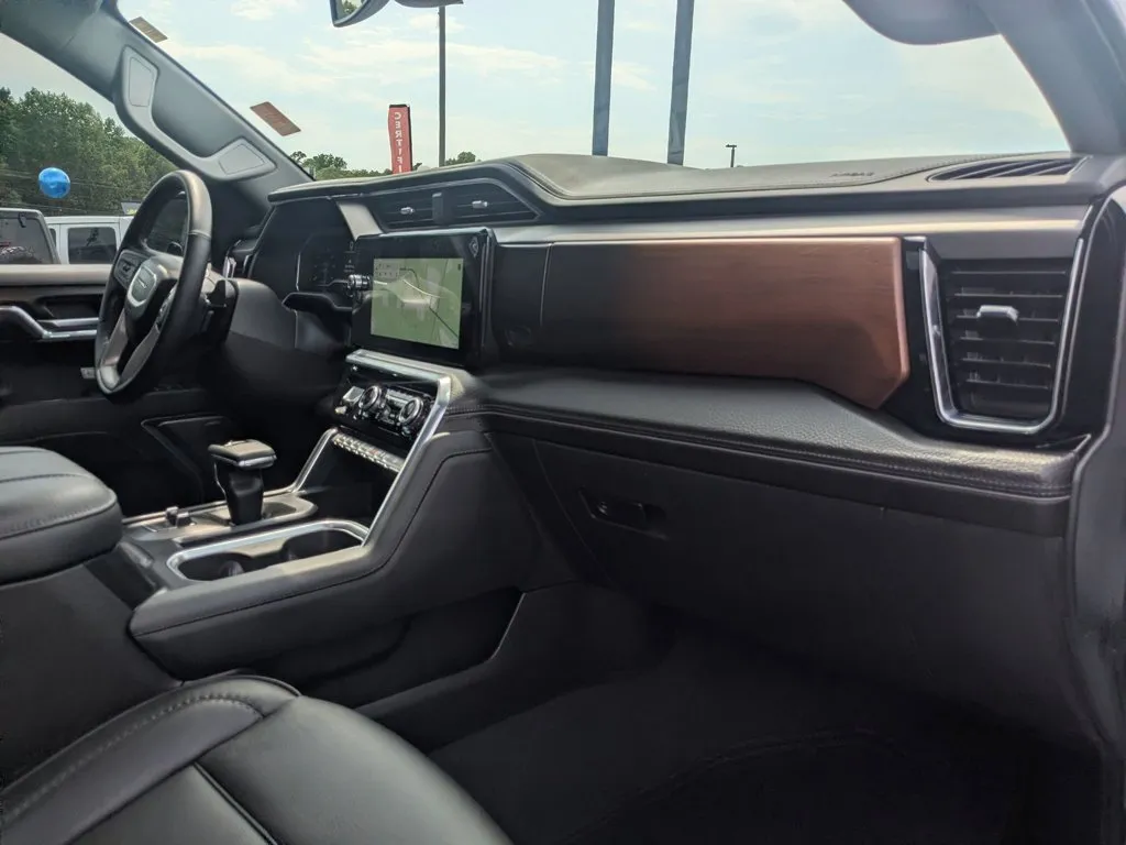 2025 GMC Sierra 1500 Denali thumbnail 29