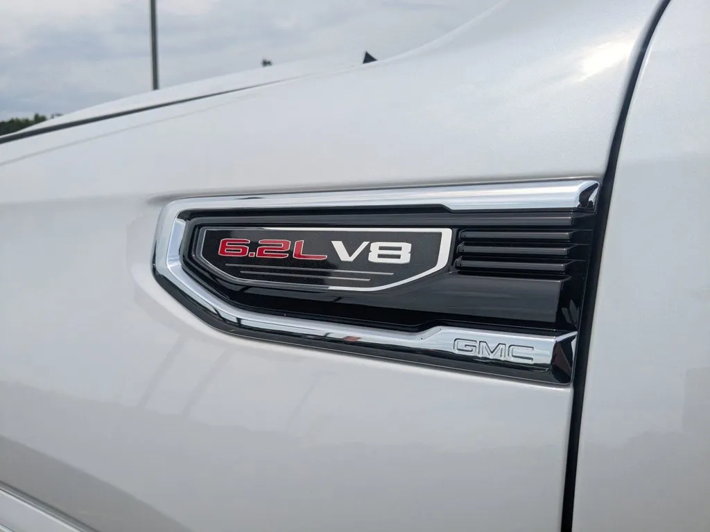 2025 GMC Sierra 1500 Denali thumbnail 32