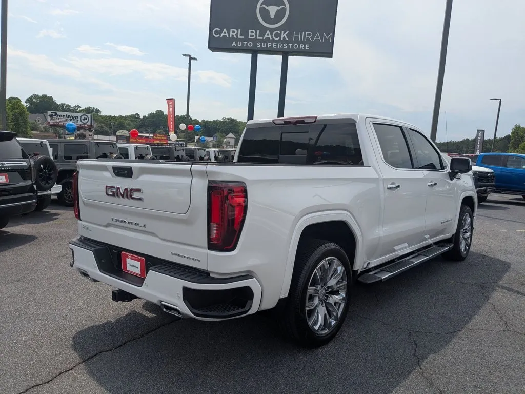 2025 GMC Sierra 1500 Denali thumbnail 5