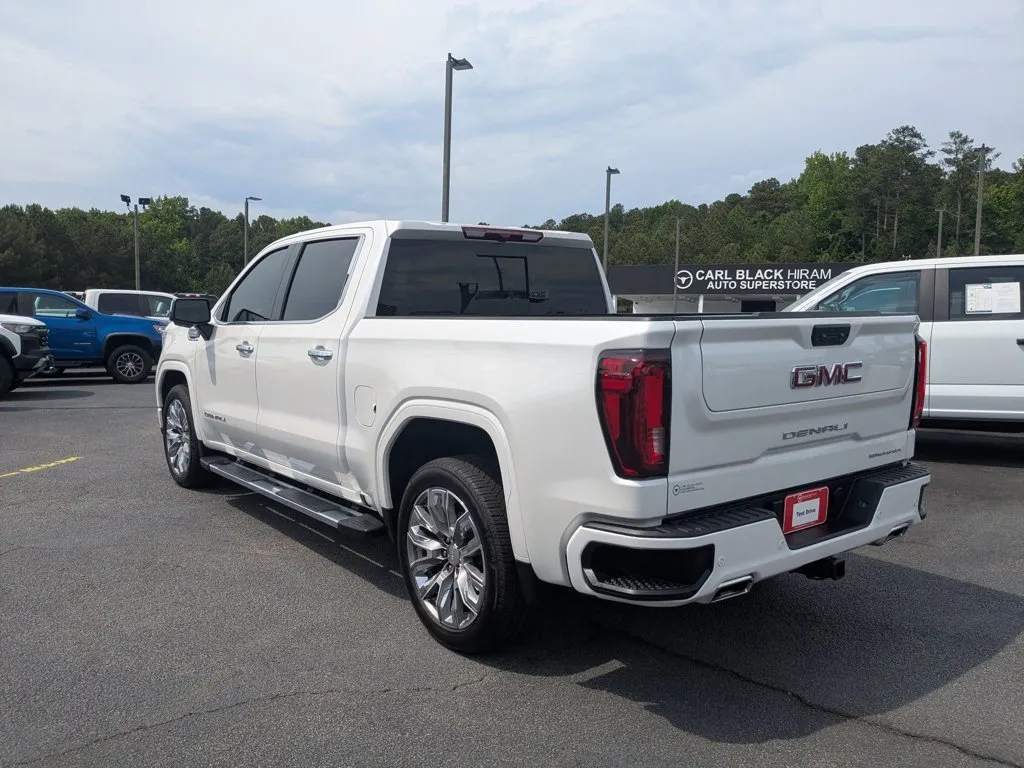 2025 GMC Sierra 1500 Denali thumbnail 7