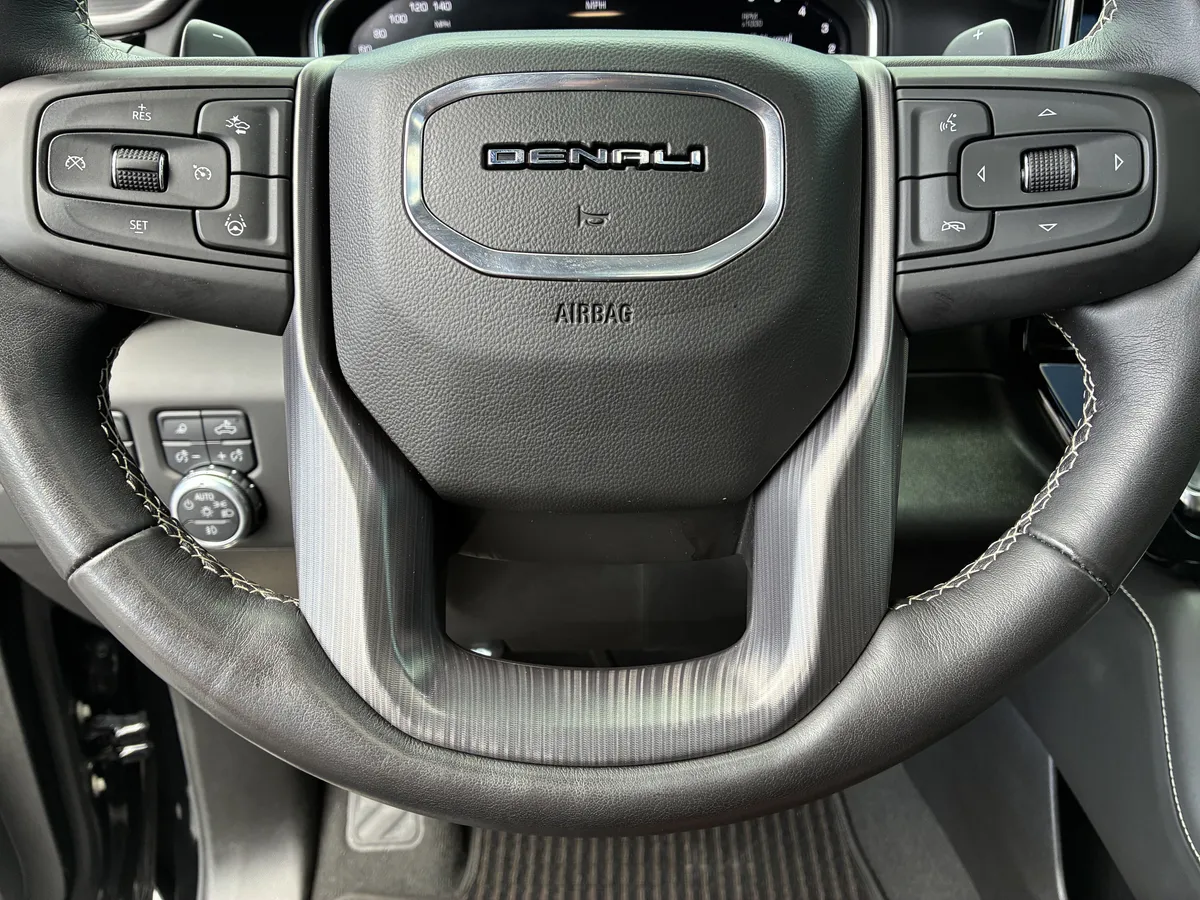 2025 GMC Sierra 1500 Denali Ultimate thumbnail 28