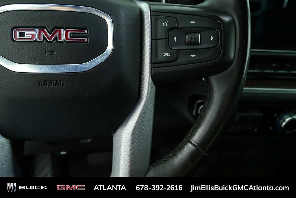 2025 GMC Sierra 1500 SLT thumbnail 10