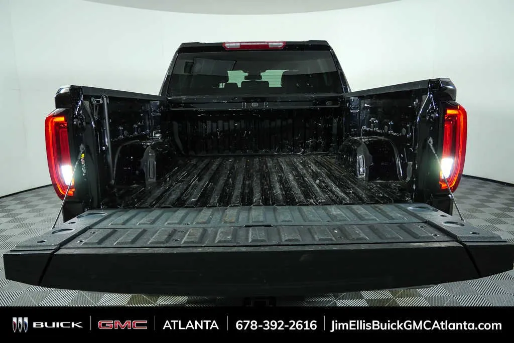 2025 GMC Sierra 1500 SLT thumbnail 25