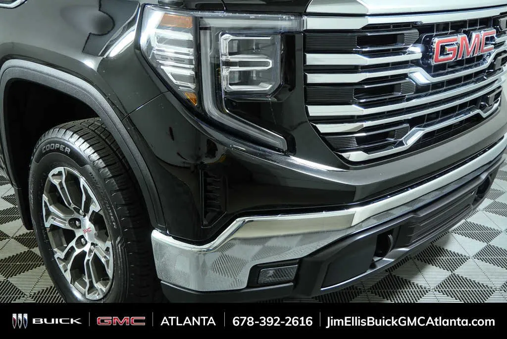 2025 GMC Sierra 1500 SLT thumbnail 34